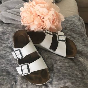 White Birkenstock’s